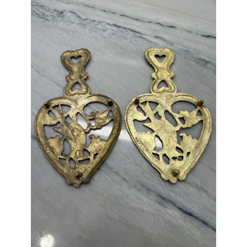 Vtg Gold Tone Brass Trivet Heart‎ Shaped Bird Hot Pan Plate Holder Made in Japan